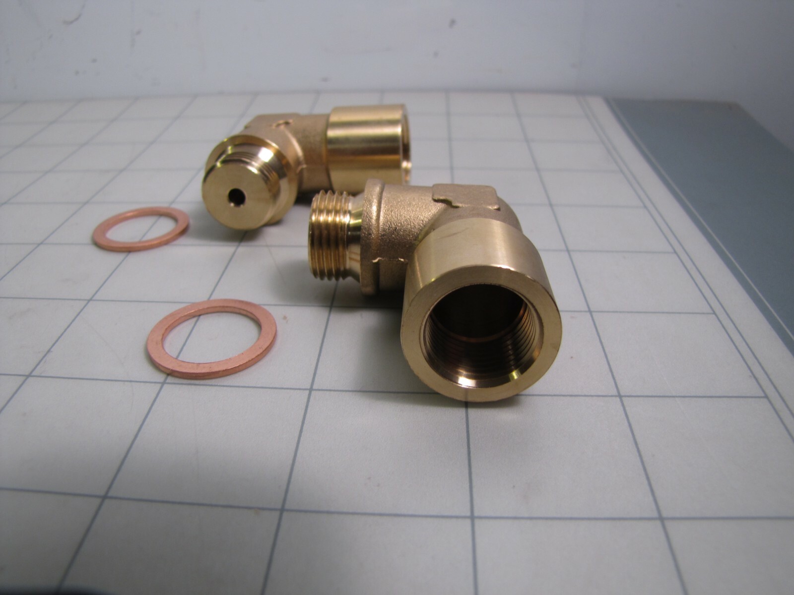 2-pack 90° Brass Flow Control Elbow 1/2″ w/ Copper Crush Washer 104066 NEW