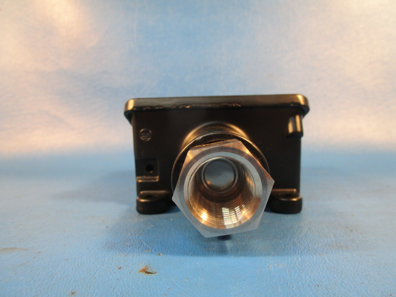 UNITED ELECTRIC CONTROLS TYPE H117, Pressure Switch, MODEL 194, RANGE 200-1700