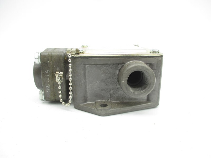 BARKSDALE P1H-B340 600VAC 2A 6-340PSI NSMP