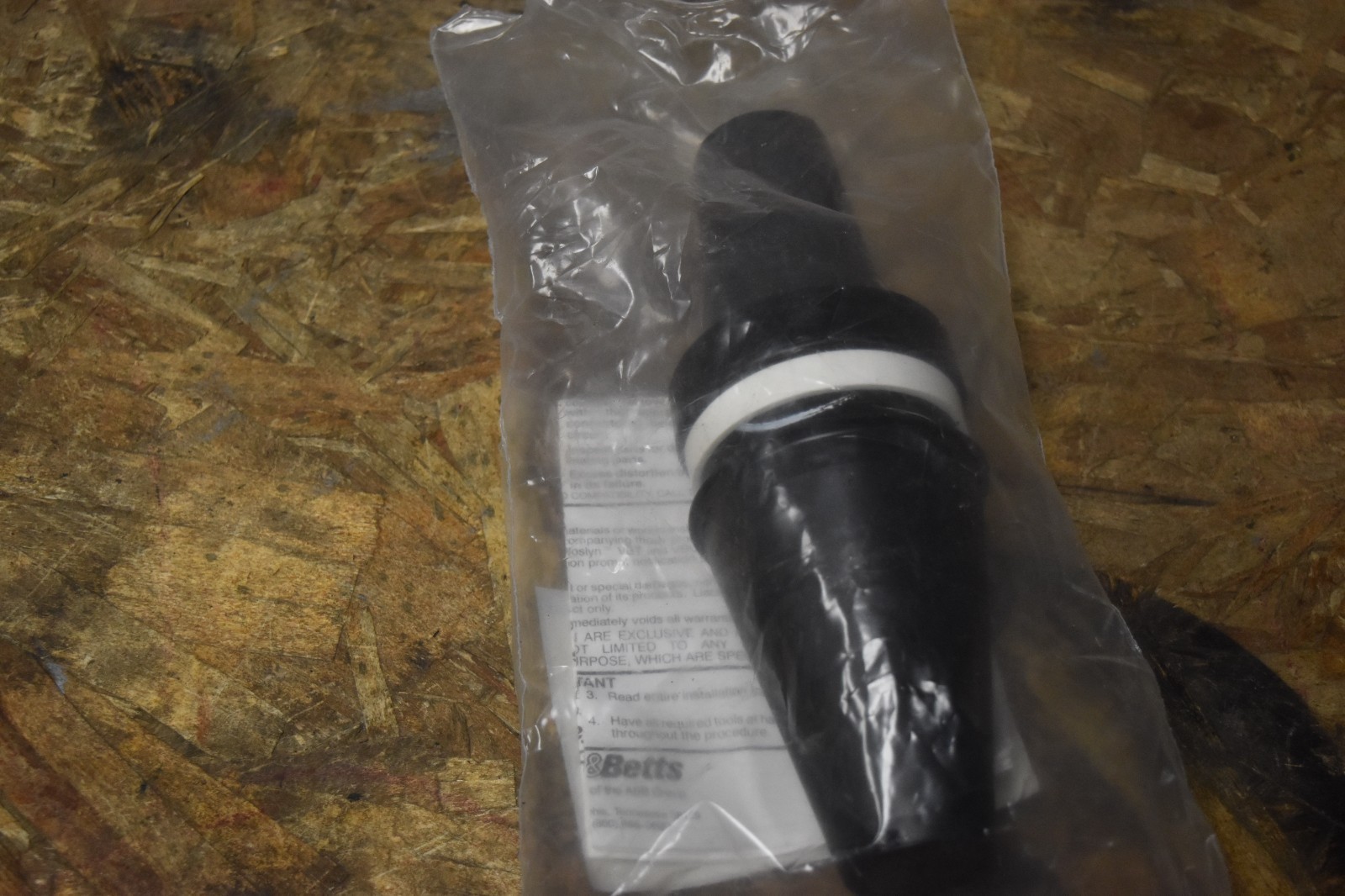 LOT OF 5 ELASTIMOLD K650ETP Elbow Tap Plug 15KV NOS FREE SHIPPING