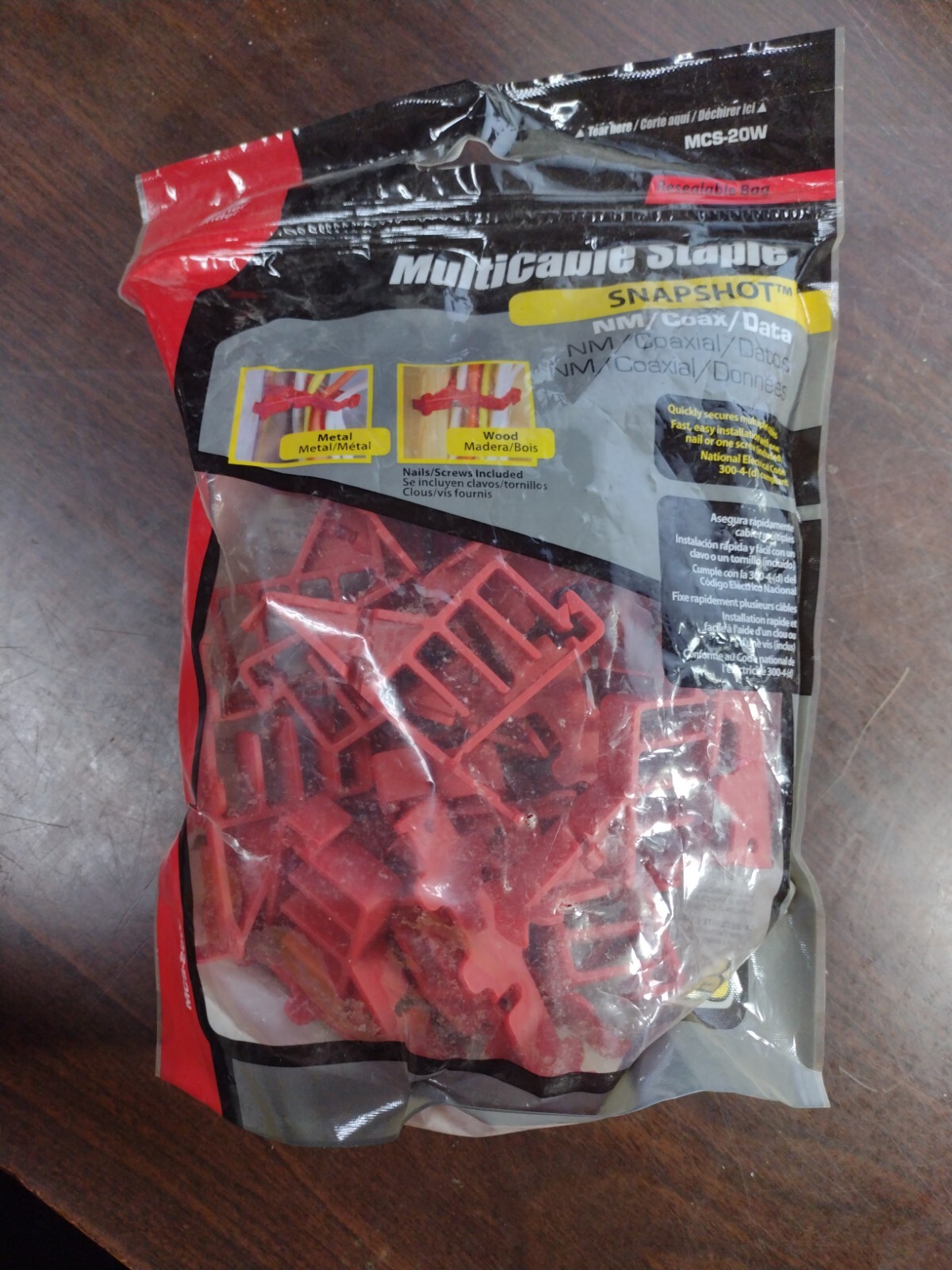 GARDNER BENDER MCS-20W MULTI-CABLE STAPLE NM/COAX/DATA NEW LOT OF 100 EACH