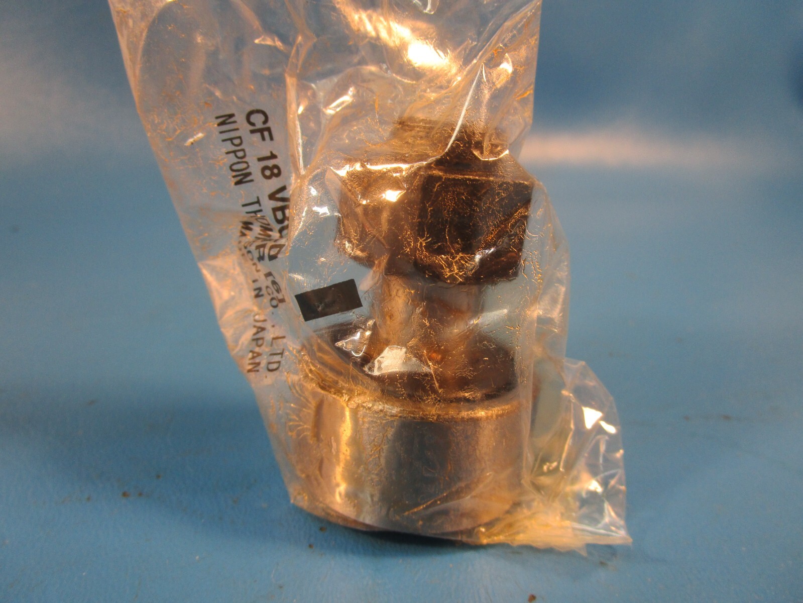 IKO CF18VBUUR, Cam Follower Bearing, 40mm Roller Dia, 20 mm Roller Width, Sealed