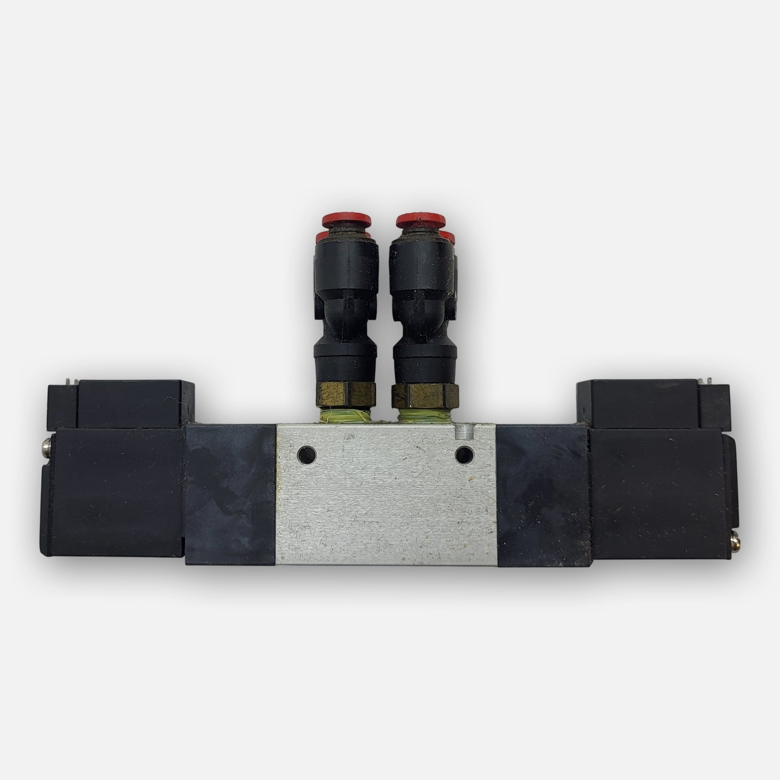 KOGANEI 180-4E2-PLL SOLENOID VALVE 0.15-0.7MPA