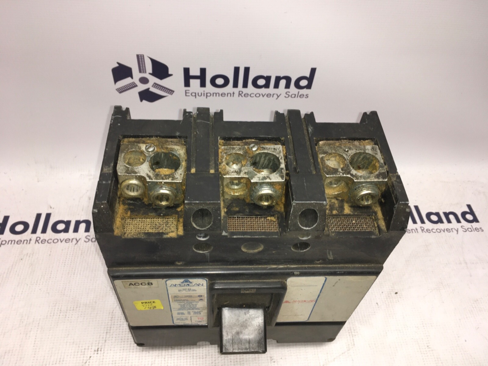 American 250amp circuit breaker, MC-1329, 3pole, 600VAC 250VDC, DR-143