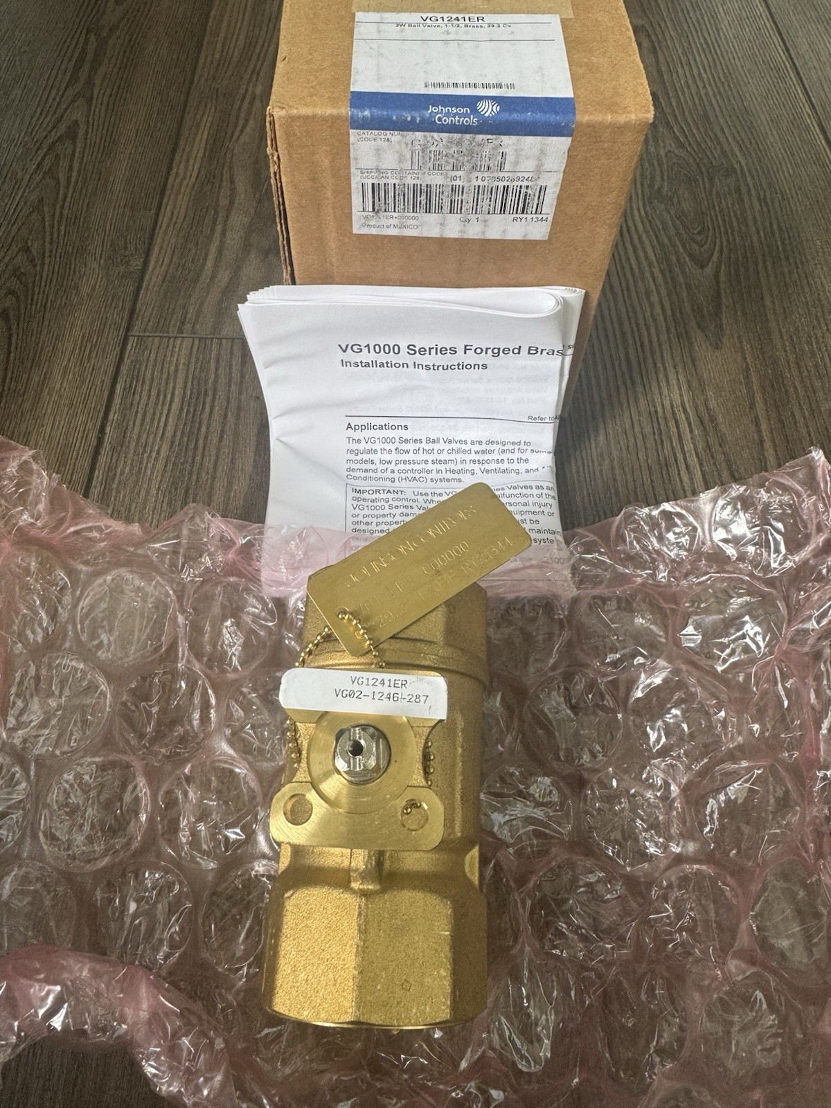 Johnson Controls VG1241ER 2 Way Ball Valve 1-1/2 in 29.2 Cv