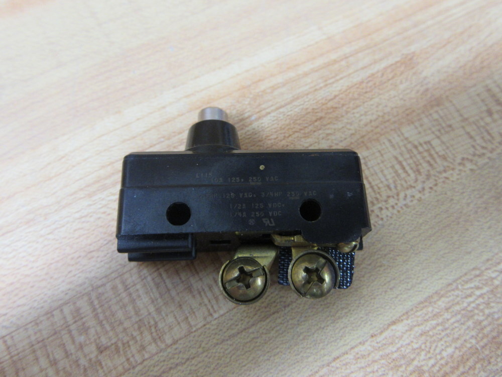 Micro Switch 6BS3-B Switch W/Pin Plunger 6BS3B