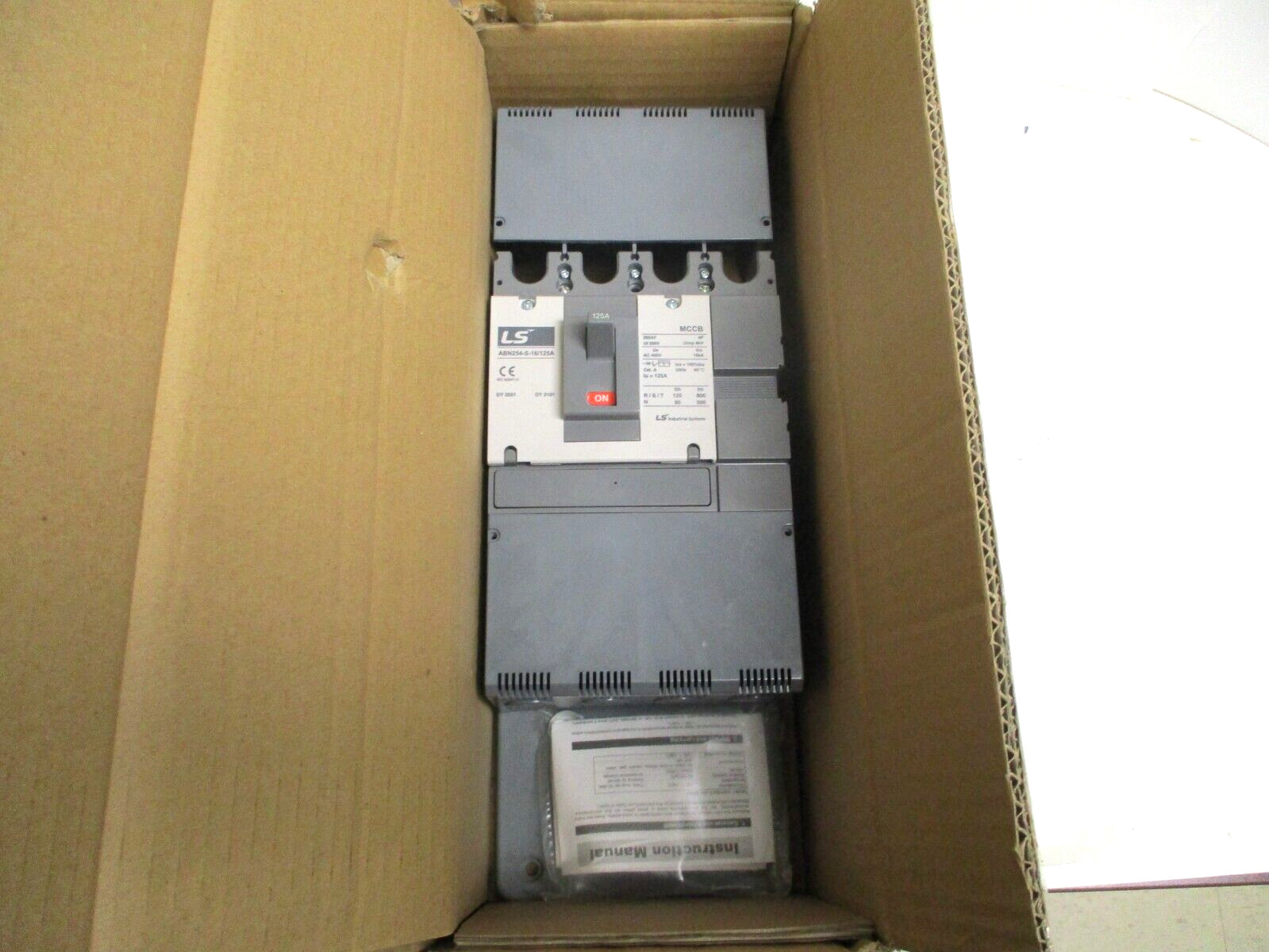LS INDUSTRIES , ABN254-S-16/180A , MOLDED CASE CIRCUIT BREAKER , SURPLUS