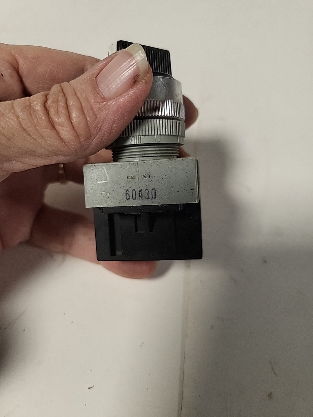 IDEC BLACK SWITCH ASW0201,MC2