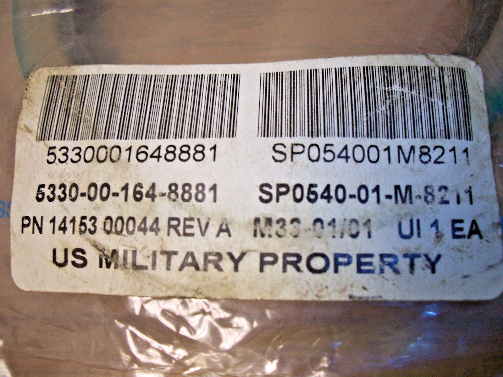 OSHKOSH TRUCK M916 , M918 , M920 TRANSFER CASE REAR OUTPUT SHAFT SEAL 32504249