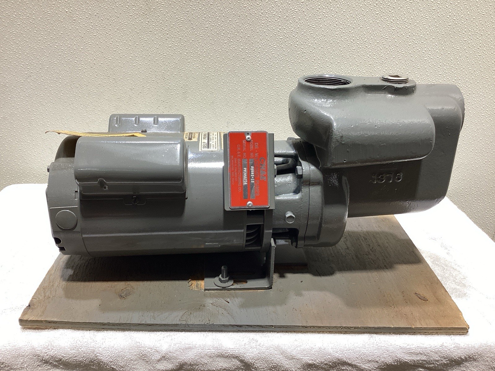 CH&E 4156E-1S Self Priming Centrifugal Pump. Single Phase 2 HP.