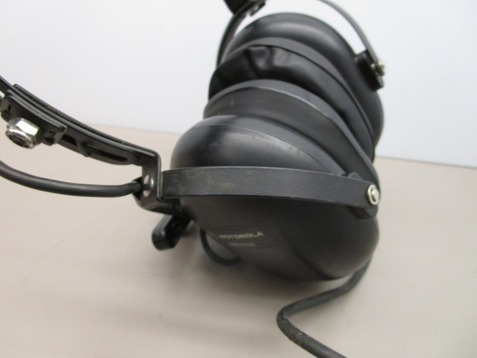 Motorola RMN4019A Medium Duty Radio Headset with PTT Over the Head