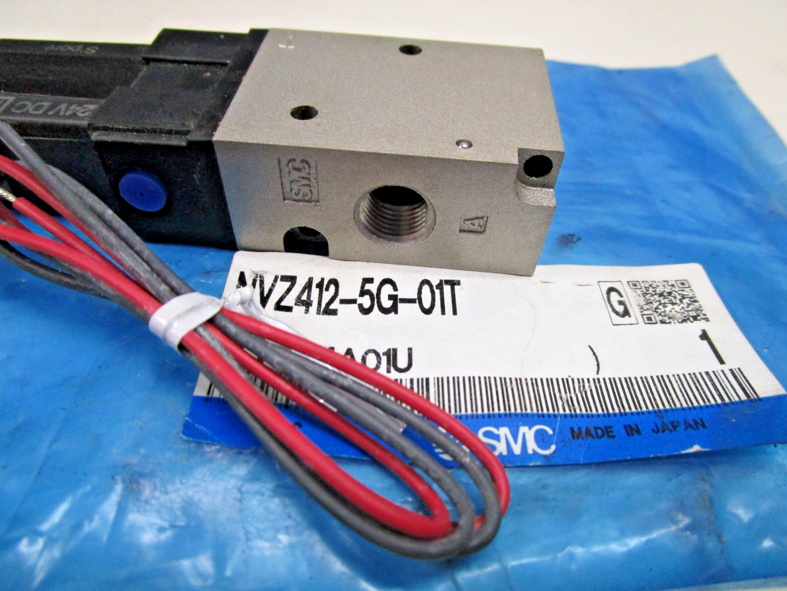 SMC NVZ412-5G-01T Solenoid Valve 24V DC 3-Port 0-15 PSI