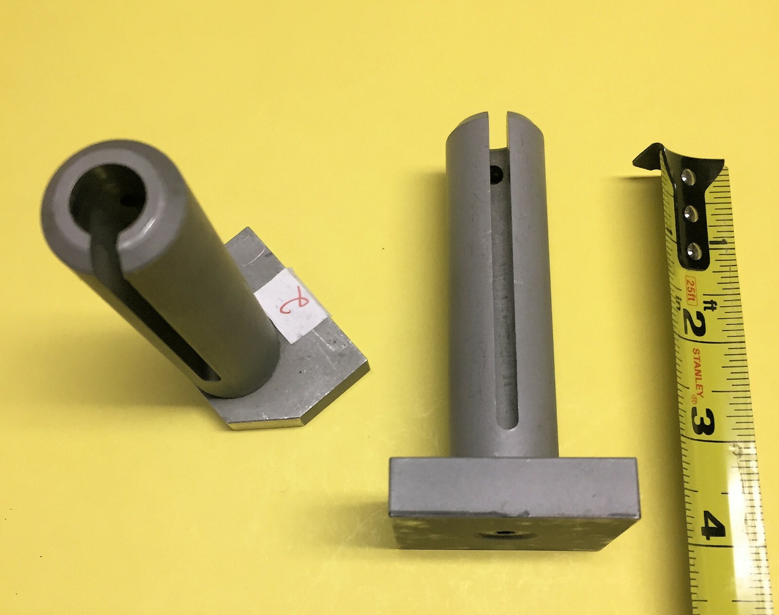 Lot of 2 slotted Aluminum 4″ Vertical Post holders for 1/2″ rods on bases