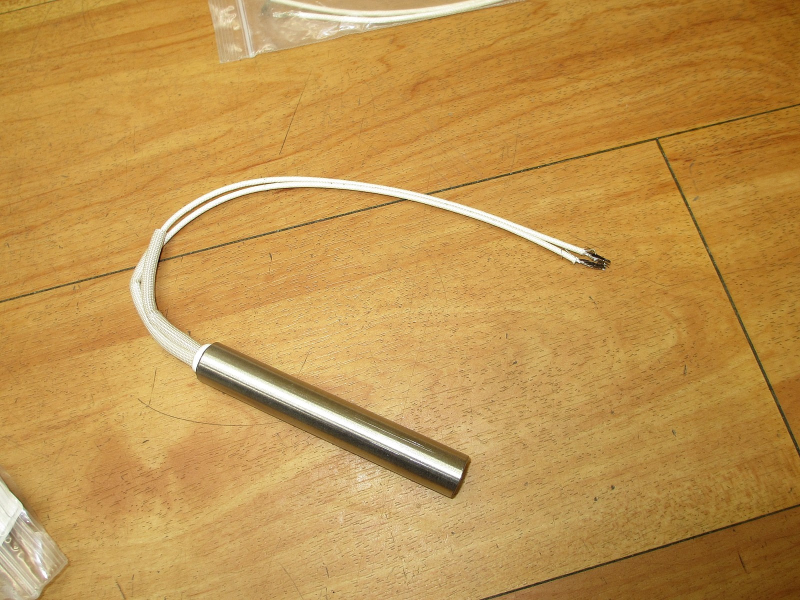 Vulcan TB6214B (LOT OF 2) *NEW* Swaged Cartridge Heater 550W 2E918 KLJ
