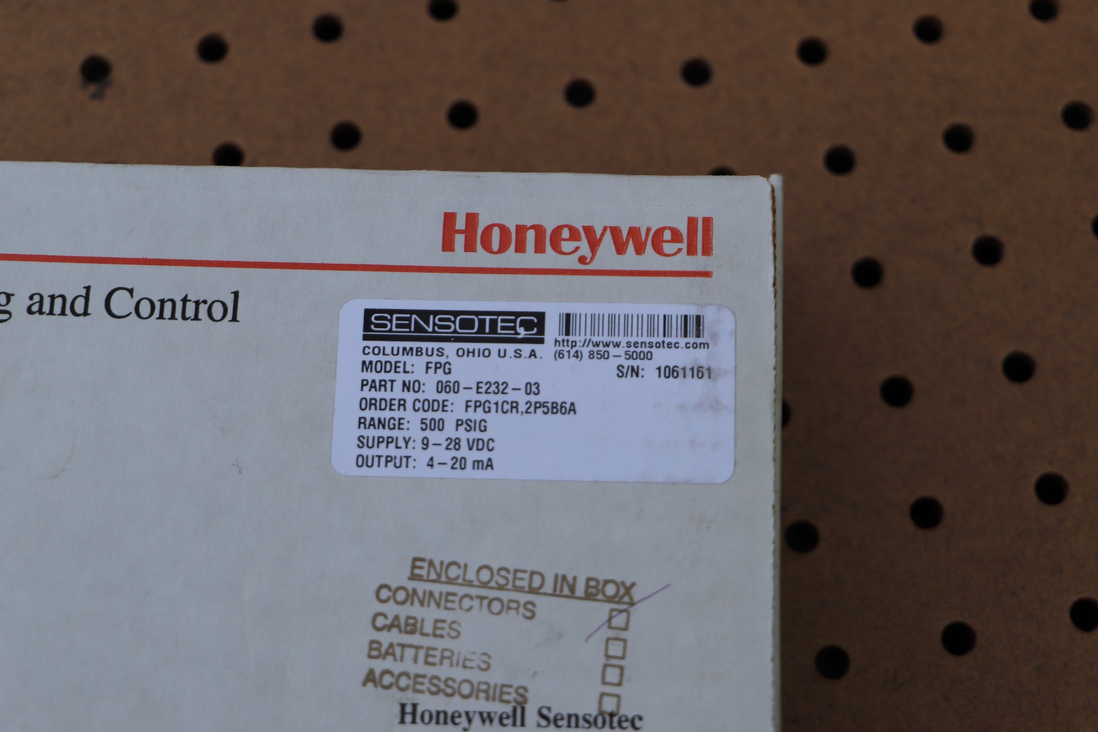 HONEYWELL SENSOTECH FPG 060-E232-03 AMPLIFIED PRESSURE TRANSDUCER SENSOR