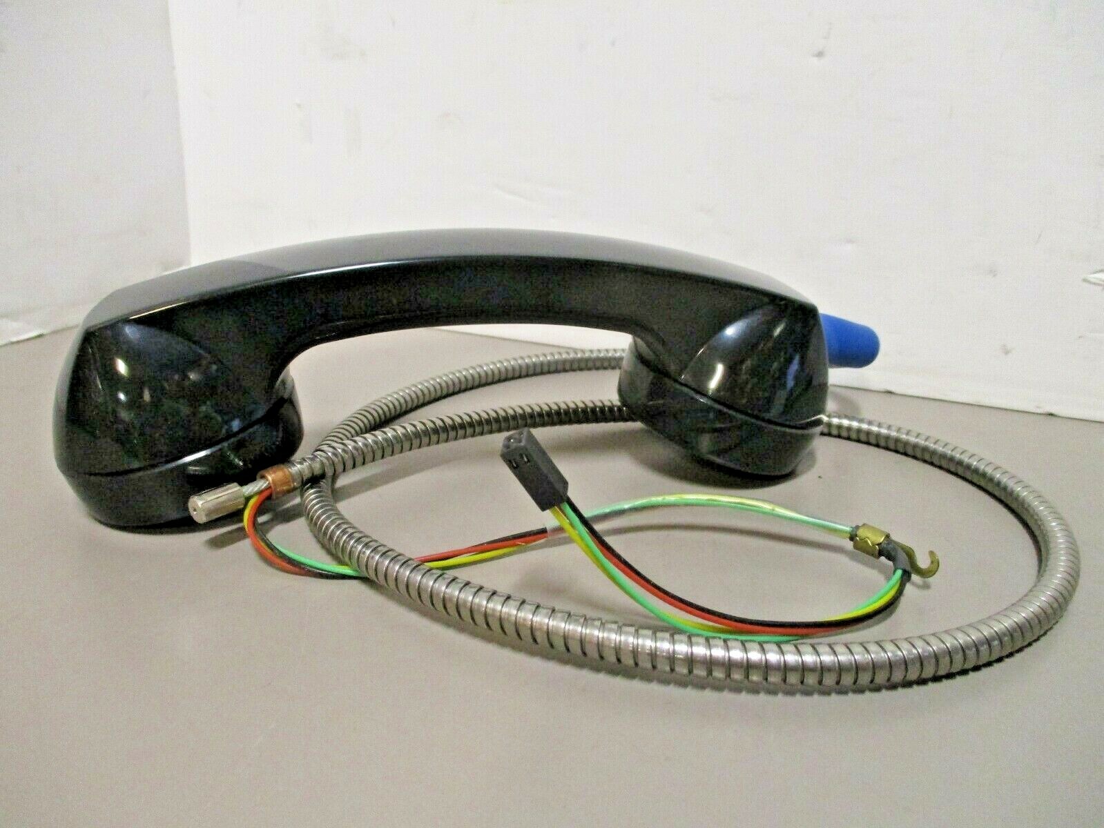 RayTel 2209981 Telephone Handset Short Classic Armored 4-Pin Plug 32″ Cord