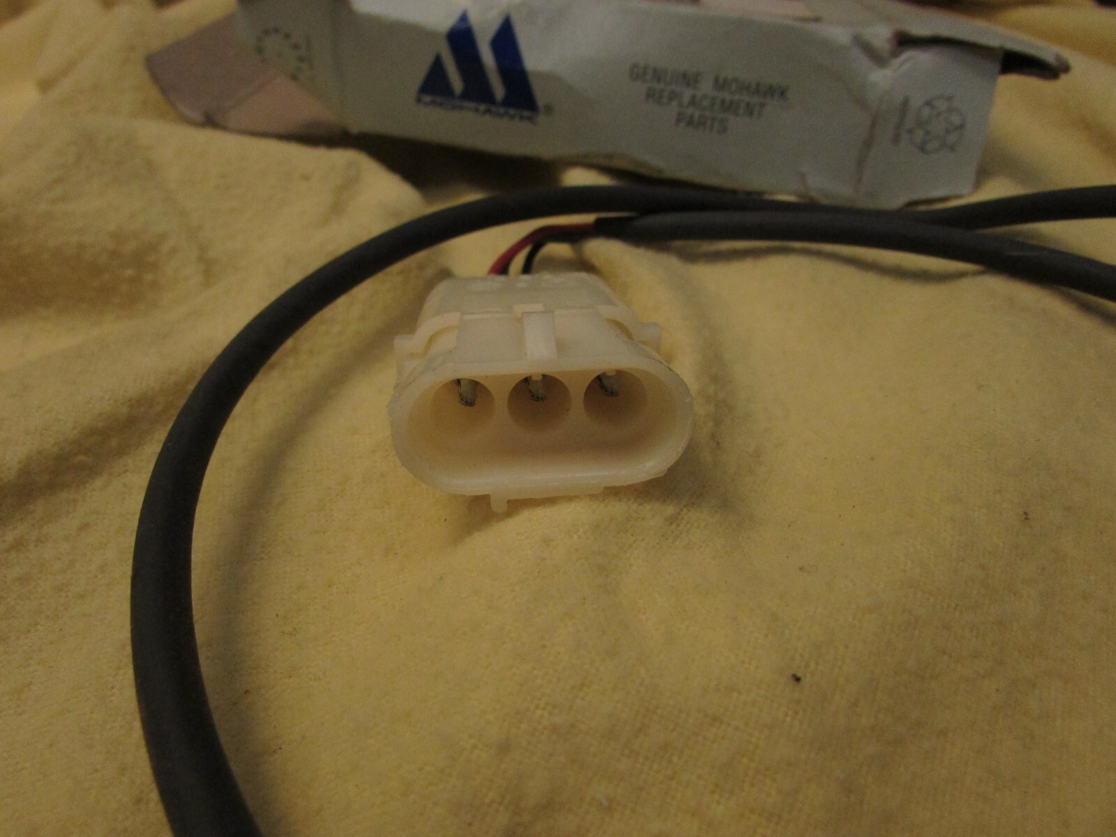 Honeywell SR4P3-C1 Sensor, NOS, Mohawk G1013435, L3