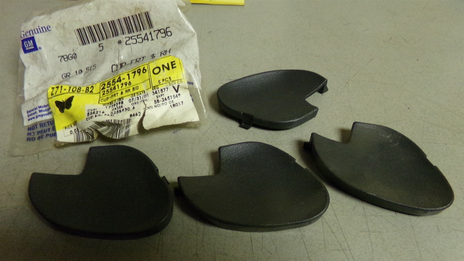 NEW GM Handle Cup 78G0 5 25541796 Z71-108-B2 2554-1796 (4) *FREE SHIPPING*