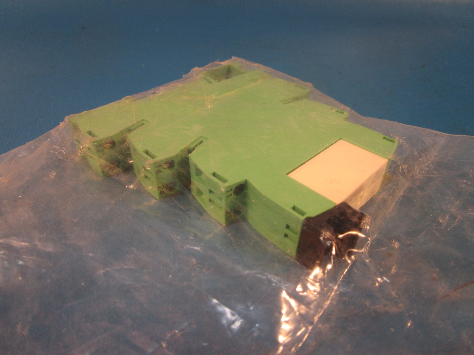 Phoenix Contact PLC-BSC-24DC/21-21, Relay Module with Contact # 2961192