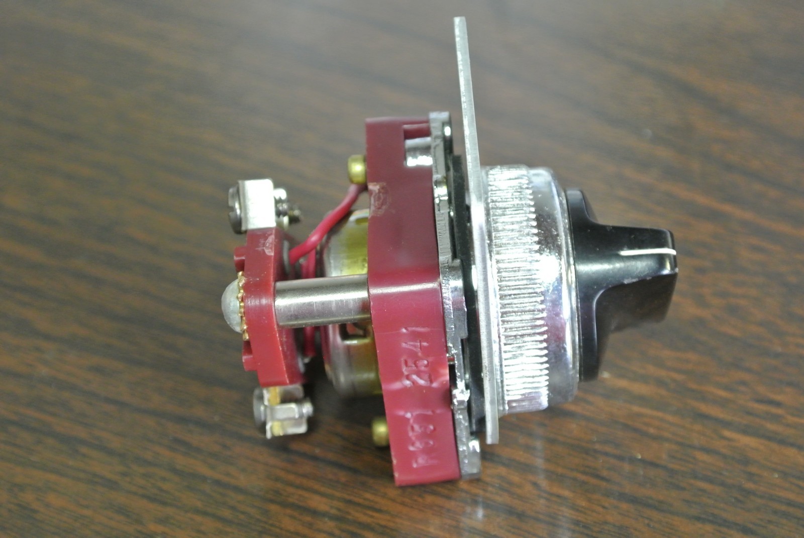 REES R651-2541 CONTROL UNIT – SELECTOR SWITCH 0-100 CONTINUOUS – NEW SURPLUS