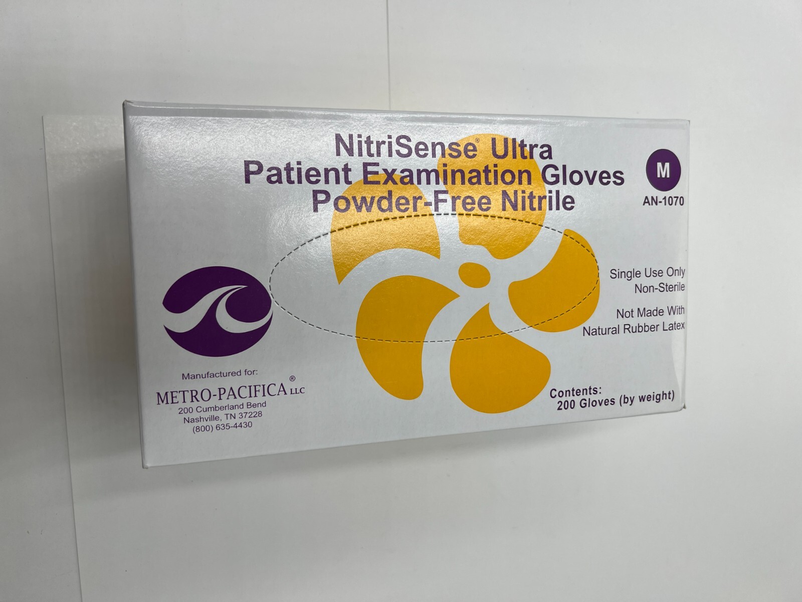 BOX OF 200 NitriSense Nitrile Disposable Exam Gloves Latex Powder-Free Medium