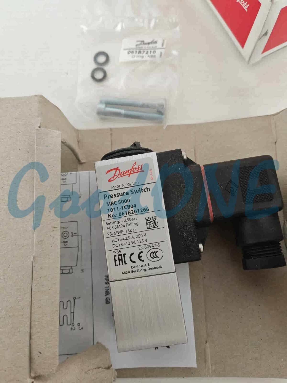 1PC New 1PC Danfoss MBC 5000 061B201266 Pressure Switch