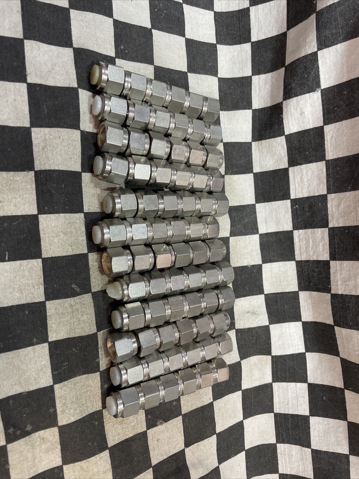 SWAGELOK NUT 1/4″, SS-402-1, SS4021, LOT OF 60, SHIPSAMEDAY#128V9