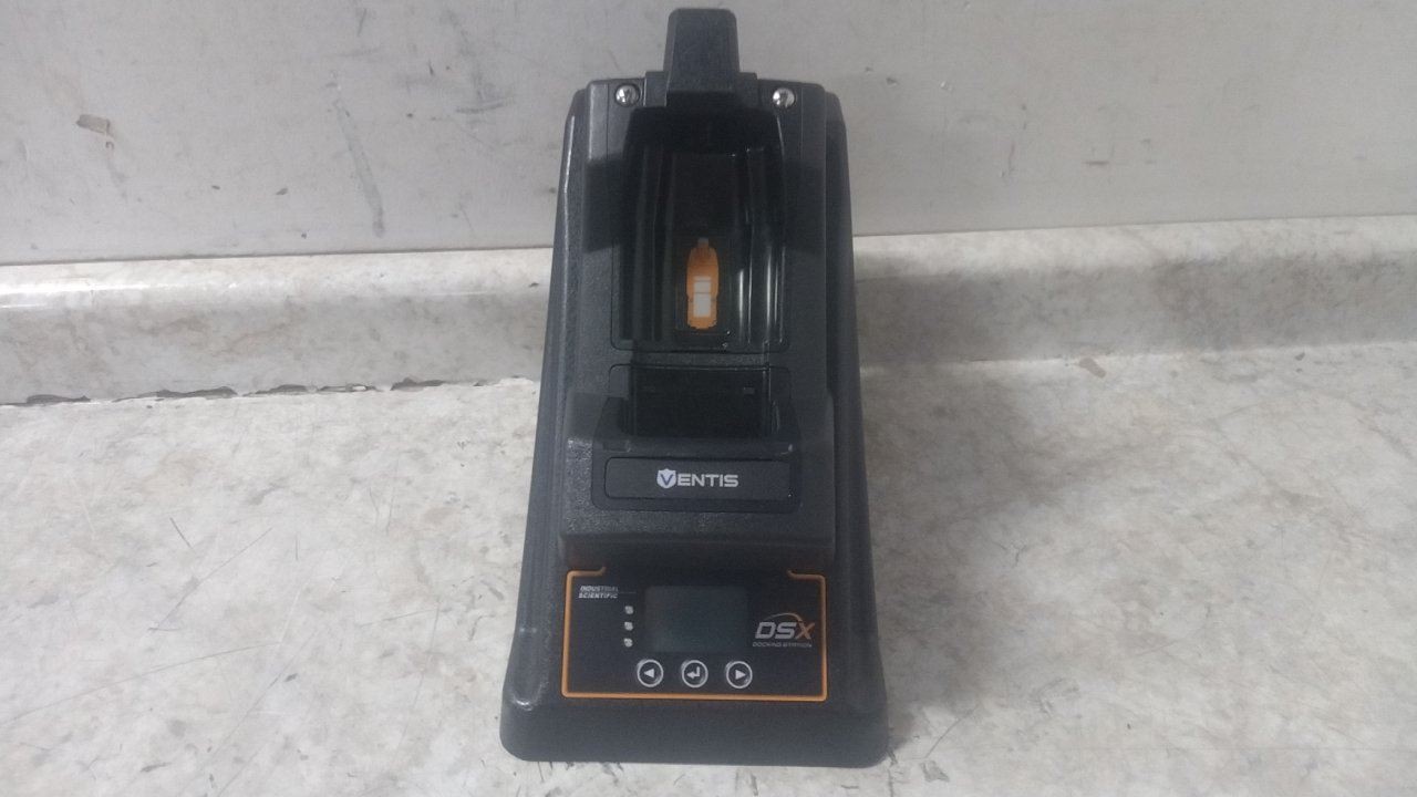 Industrial Scientific 18109327 100 to 240VAC 3 Port Docking Station