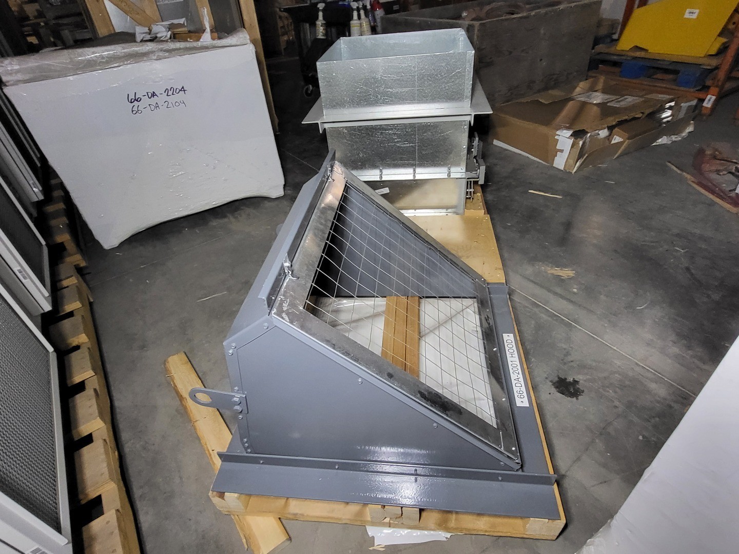 SURPLUS NEW GREENHECK HPR-12024X24 24″ x 24″ Backdraft Damper w/ Exhaust Hood &