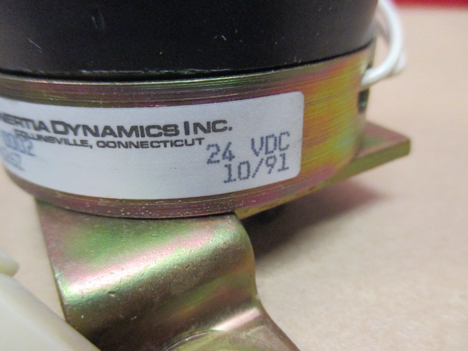 INERTIA DYNAMICS 3499-0002 ELECTRO MAGNETIC CLUTCH 929626Z 24 VDC NEW