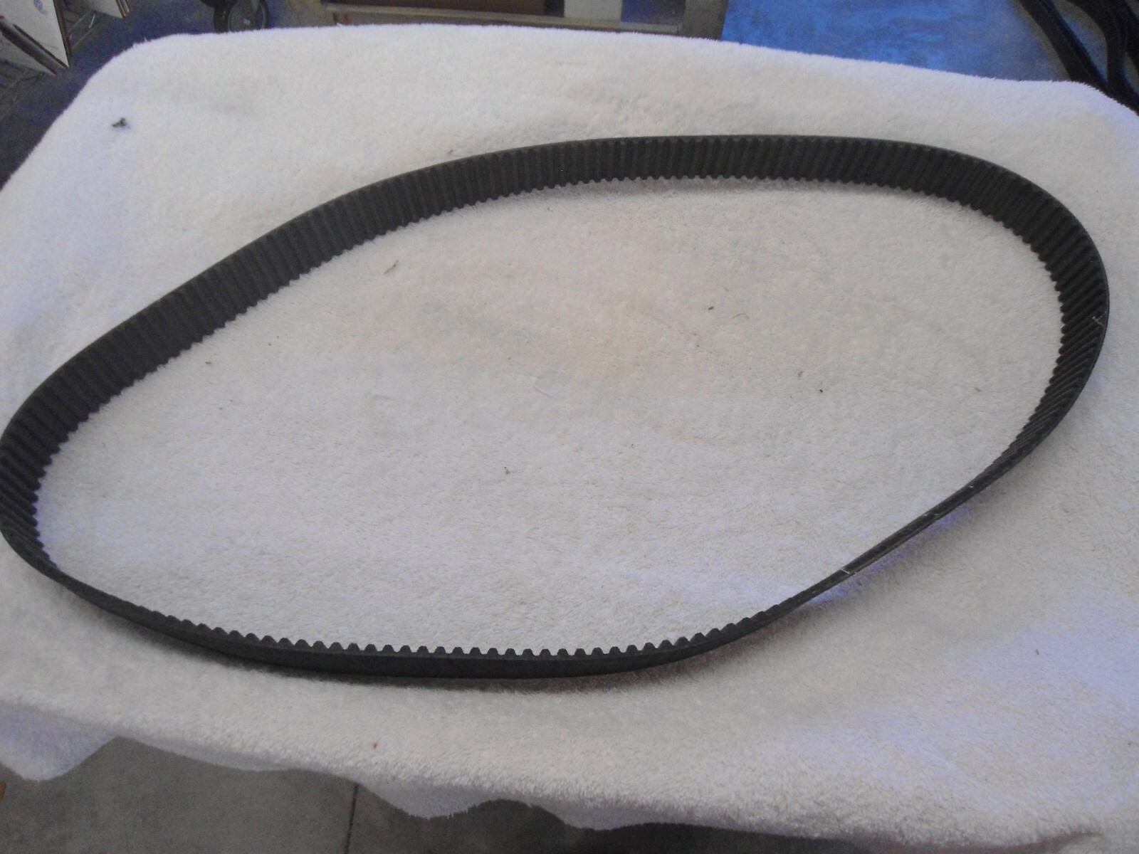 NEW Continental Contitech Belt STD 1512S8M400 1512-S8M-400