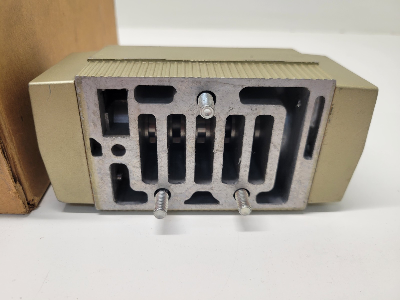 NEW OLD STOCK! ROSS 1-10 BAR PRESSURE CONTROLLER W7057A3331