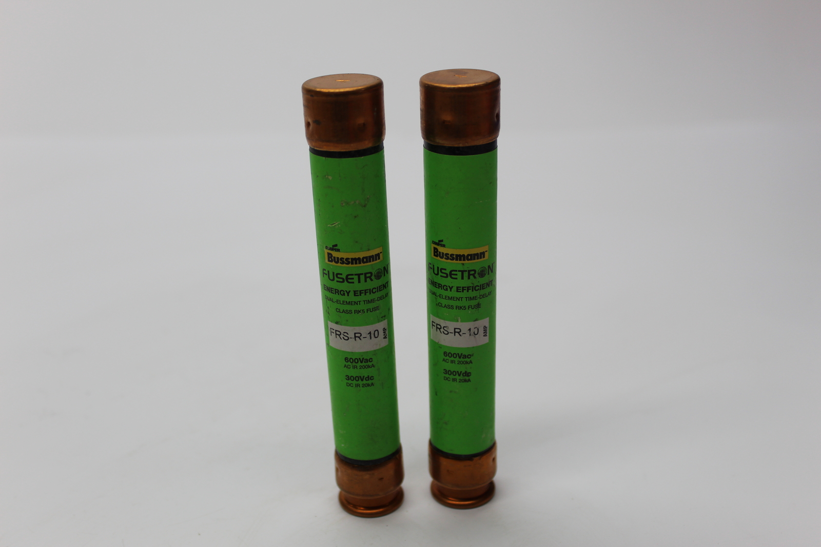 BUSSMANN FRS-R-10 FUSE GREEN LOT OF 2 NSNP