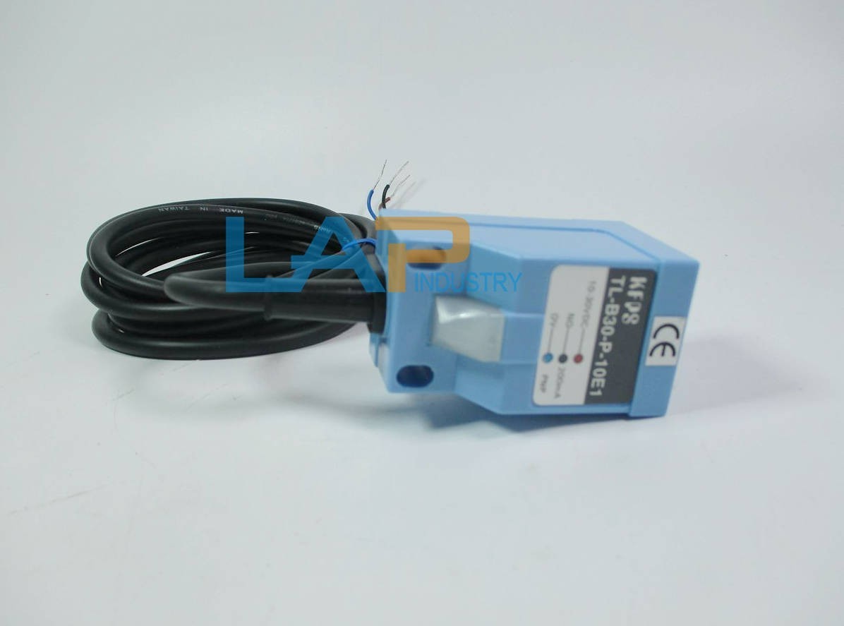 New For Proximity Switch TL-B30P10E1 10-30VDC 10mm 200mA 400HZ