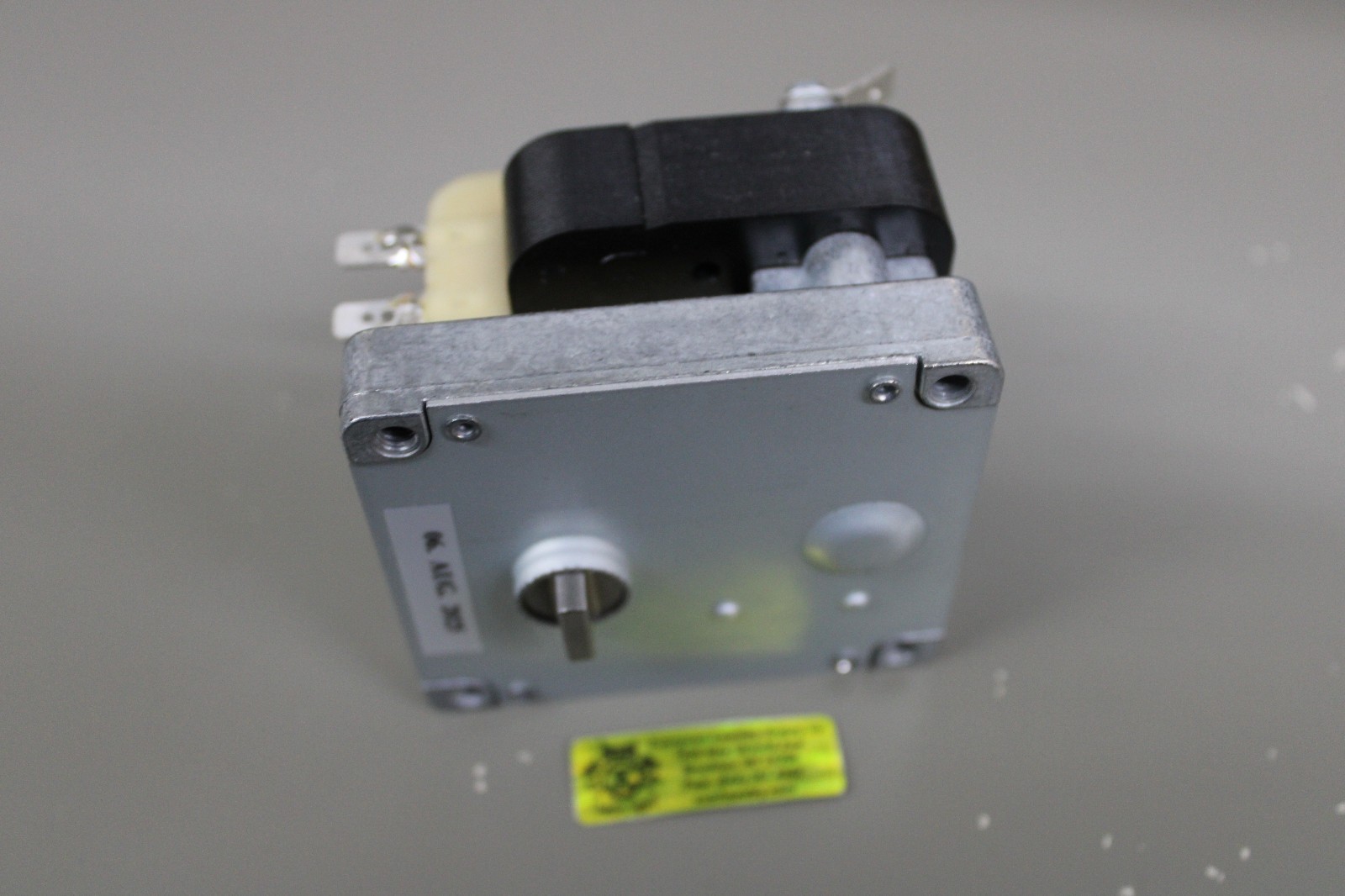 675358B Washer Motor & Gear 220v 50/60hz