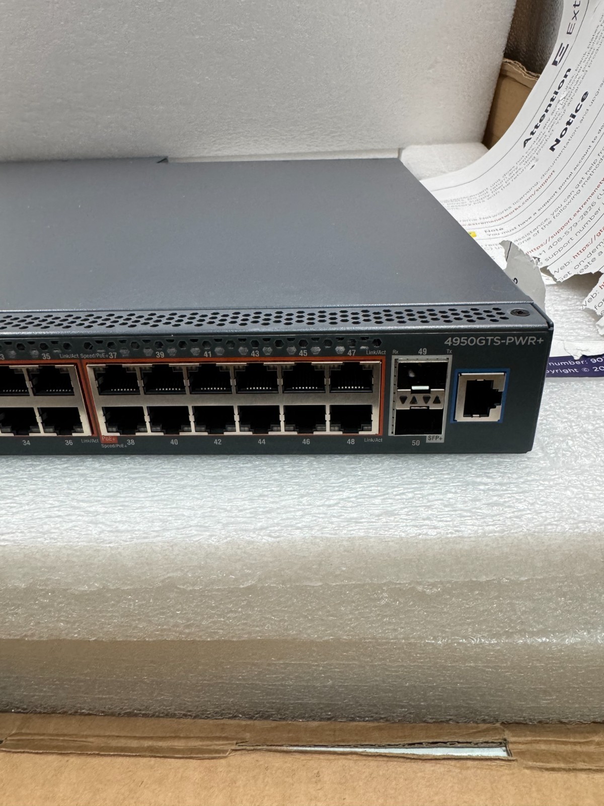 Extreme Networks ERS4950GTS-PWR+ Routing Switch REV:07 USB No PSU VAT DHL