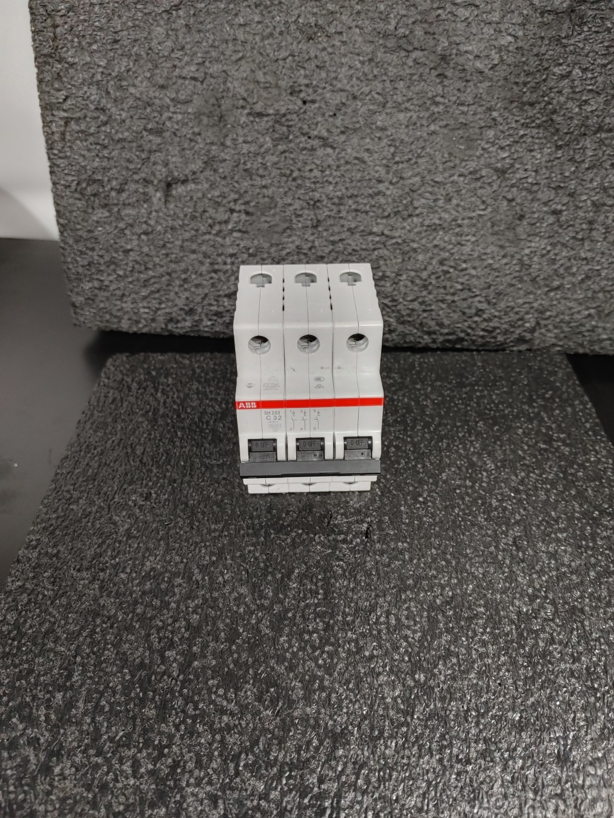 EATON PLS6-C13/2-MW 2 Pole xPole MCB Miniature Circuit Breaker