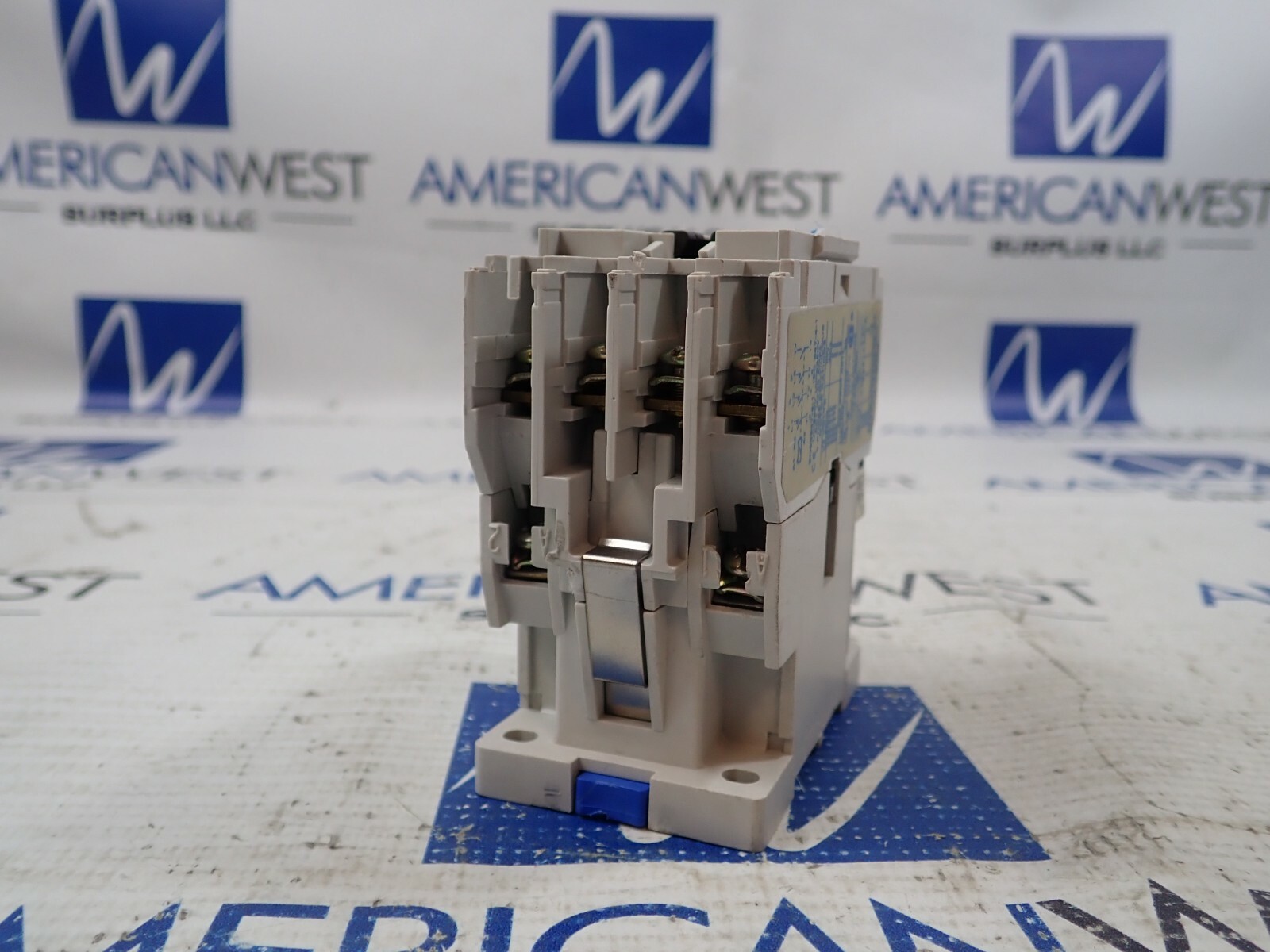 Cutler Hammer AE16CNS0 Contactor Series C1 110/120V coil