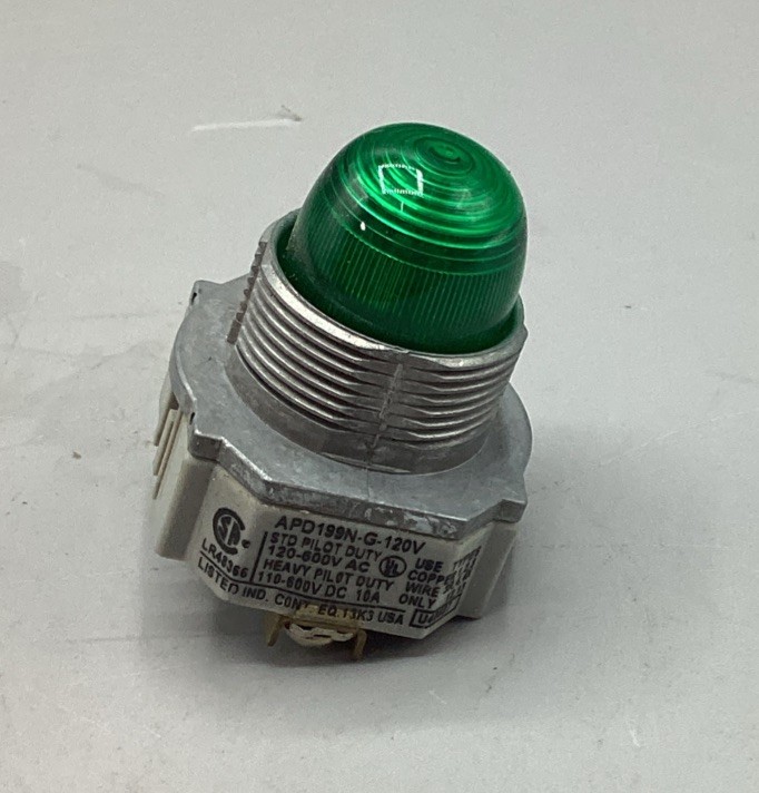 USED IDEC APD199N-G-120V Heavy Duty Green Indicator Pilot Light