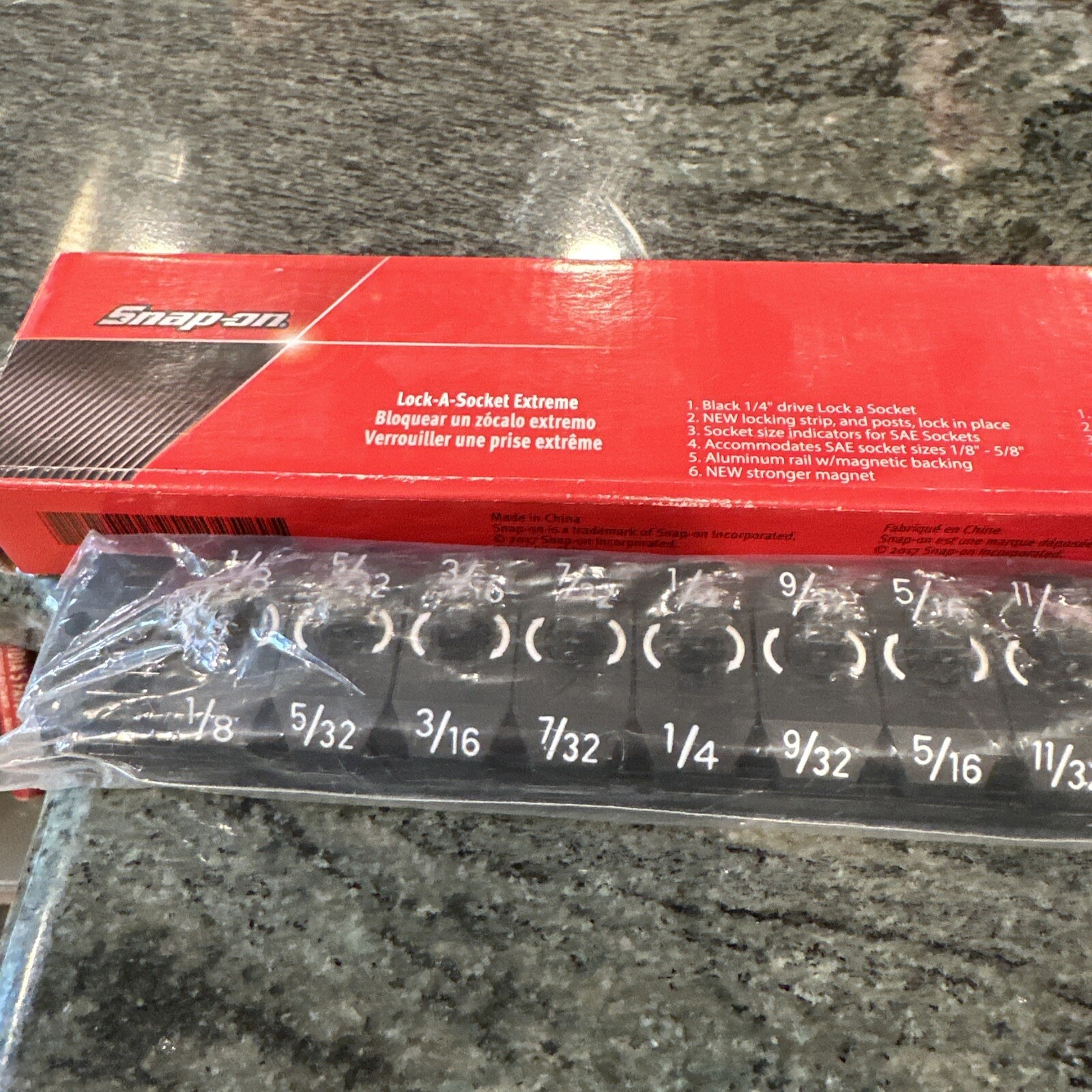 Snap On las14sbk lock a socket extreme 1/8-5/8 1/4 drive sae black new