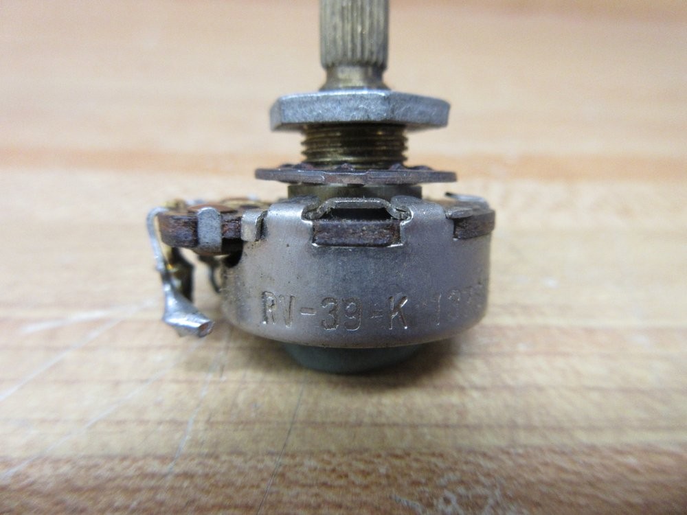 Part RV-39-K Potentiometer 137601