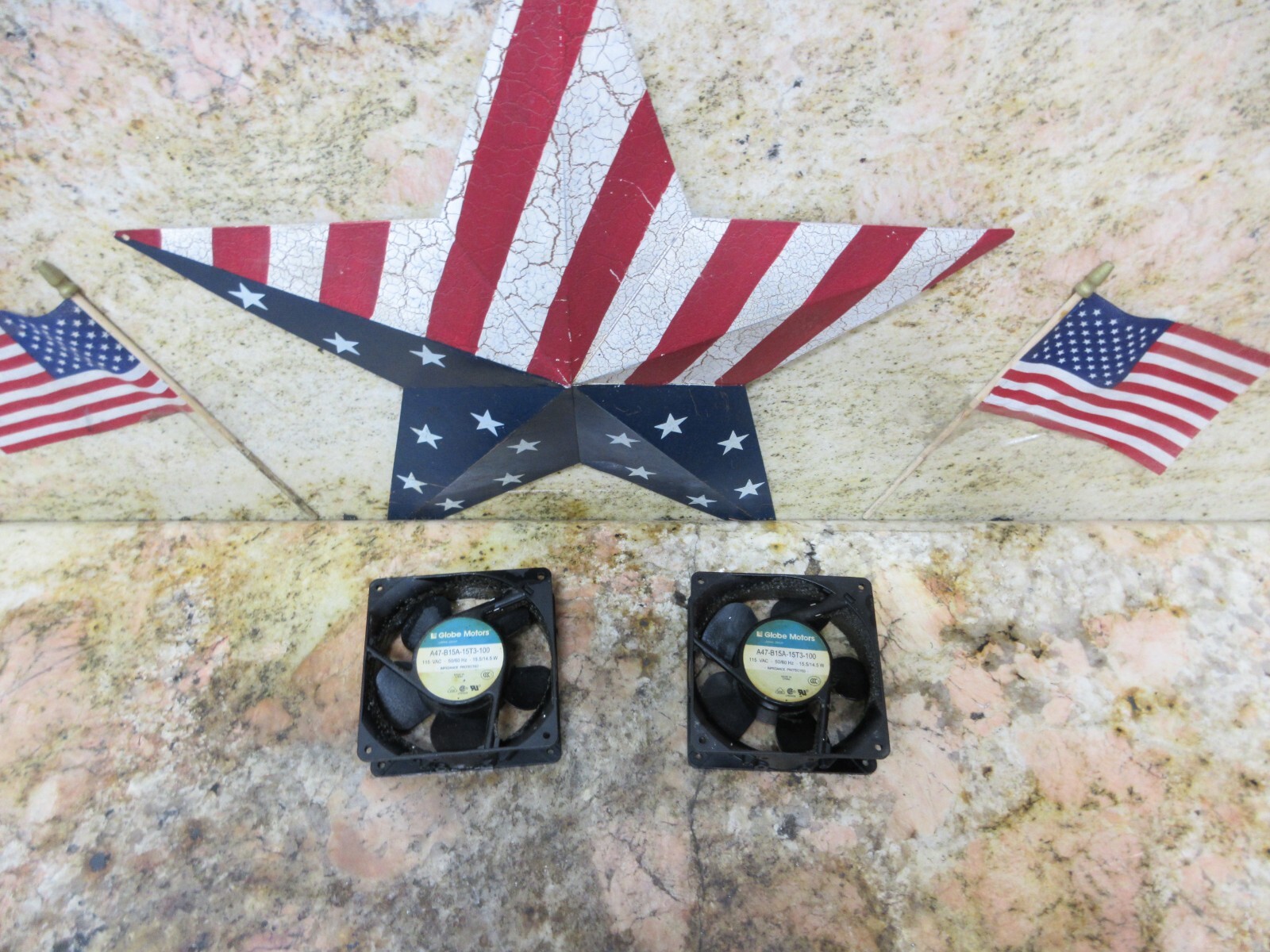 GLOBE MOTORS A47-B15A-15T3-100 FAN LOT OF 2 PIECES