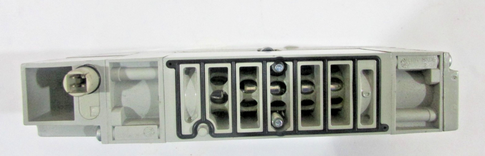 Numatics R503A2B40MA00F1 Directional Control Valve