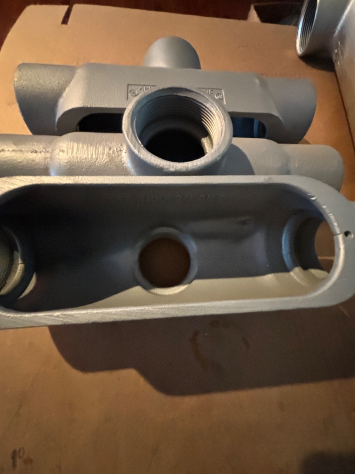Set of 3 pcs NEW APPLETON 2 53 T FORM 35 IRON CONDUIT TYPE T