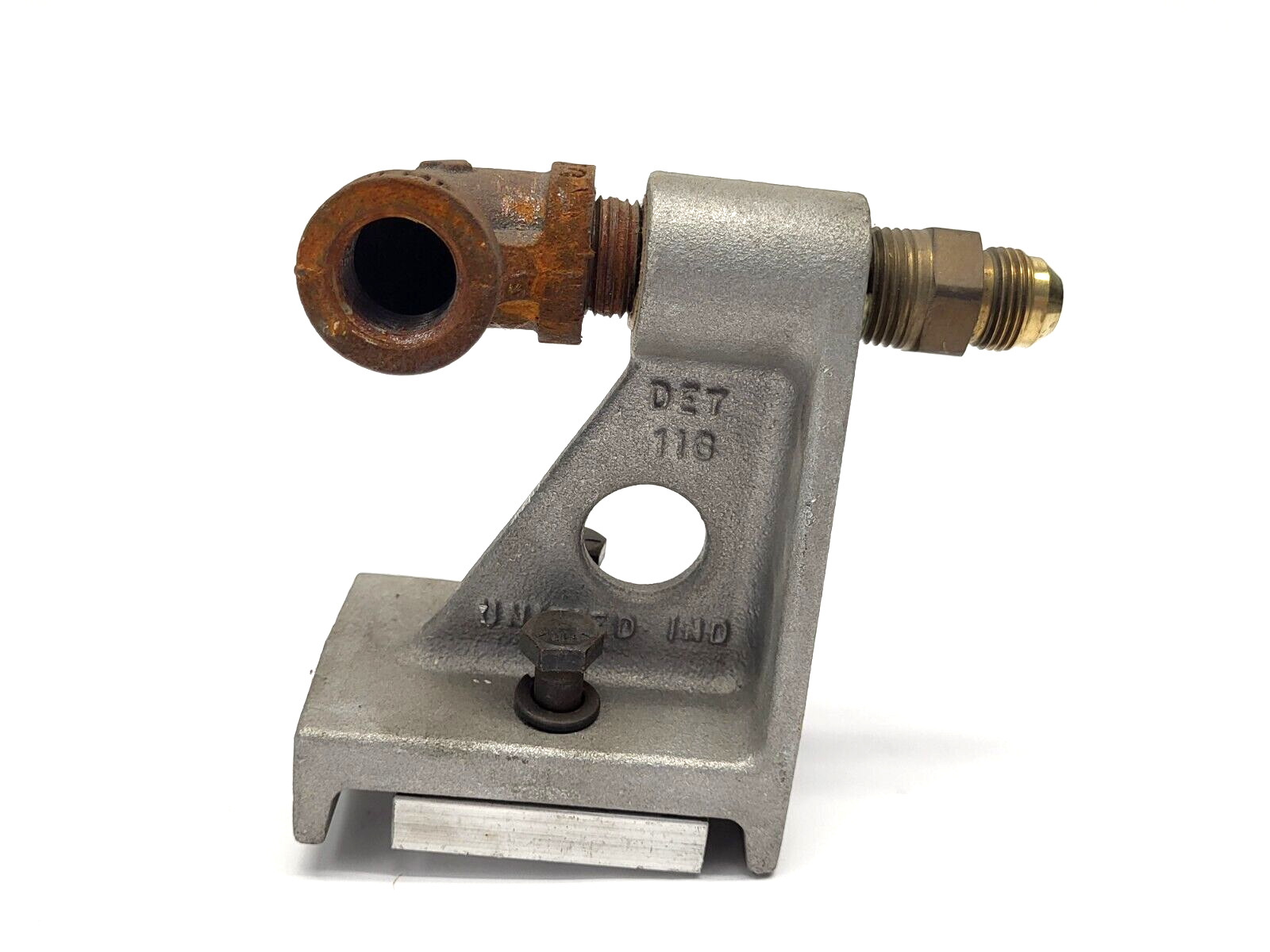 Unified Ind Det 116 Pipe Mount