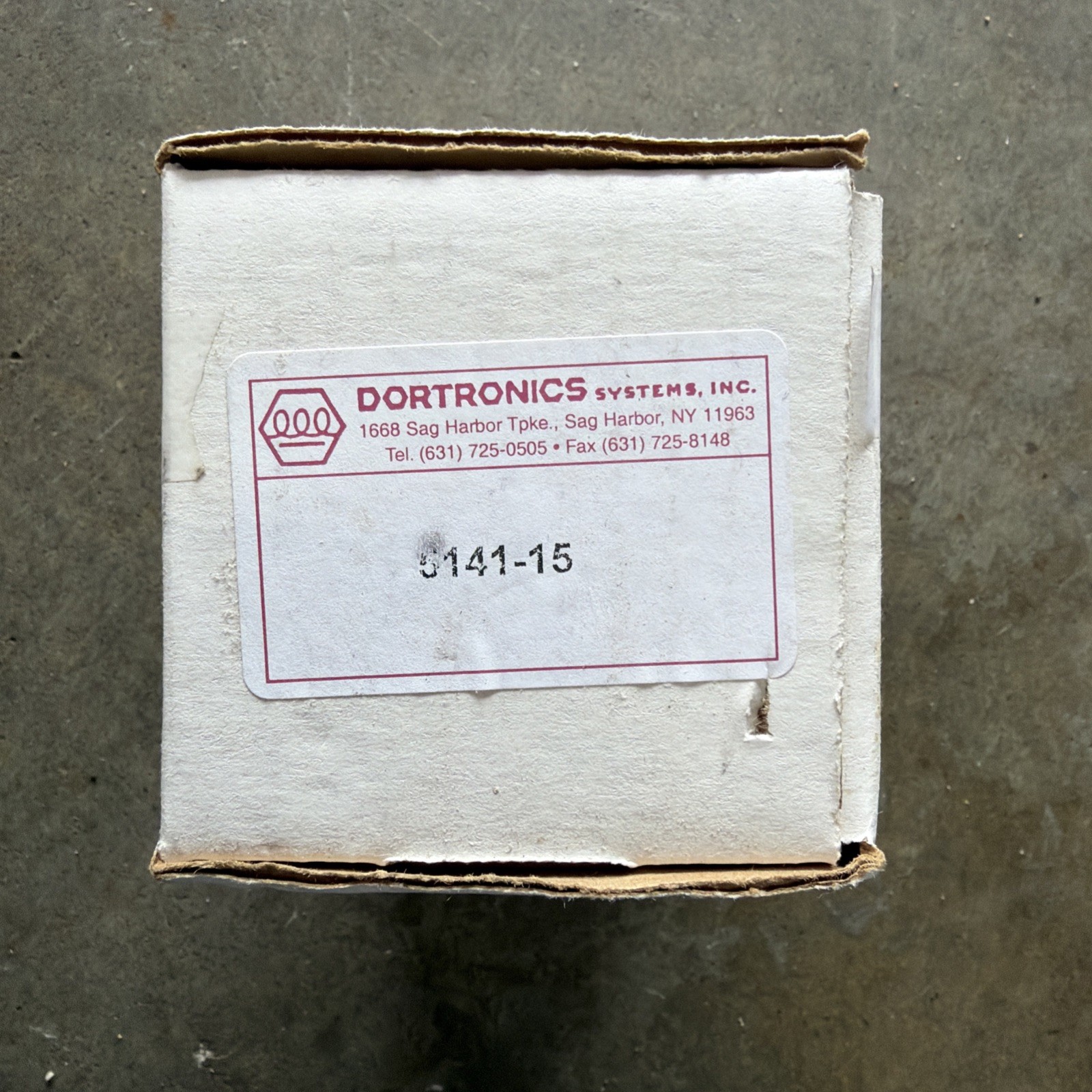Dortronics 5141-15 Key Switch SPDT Momentary action