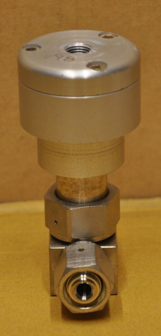 Nupro SS-4BK-v51-10 Stainless Steel Bellows Valve