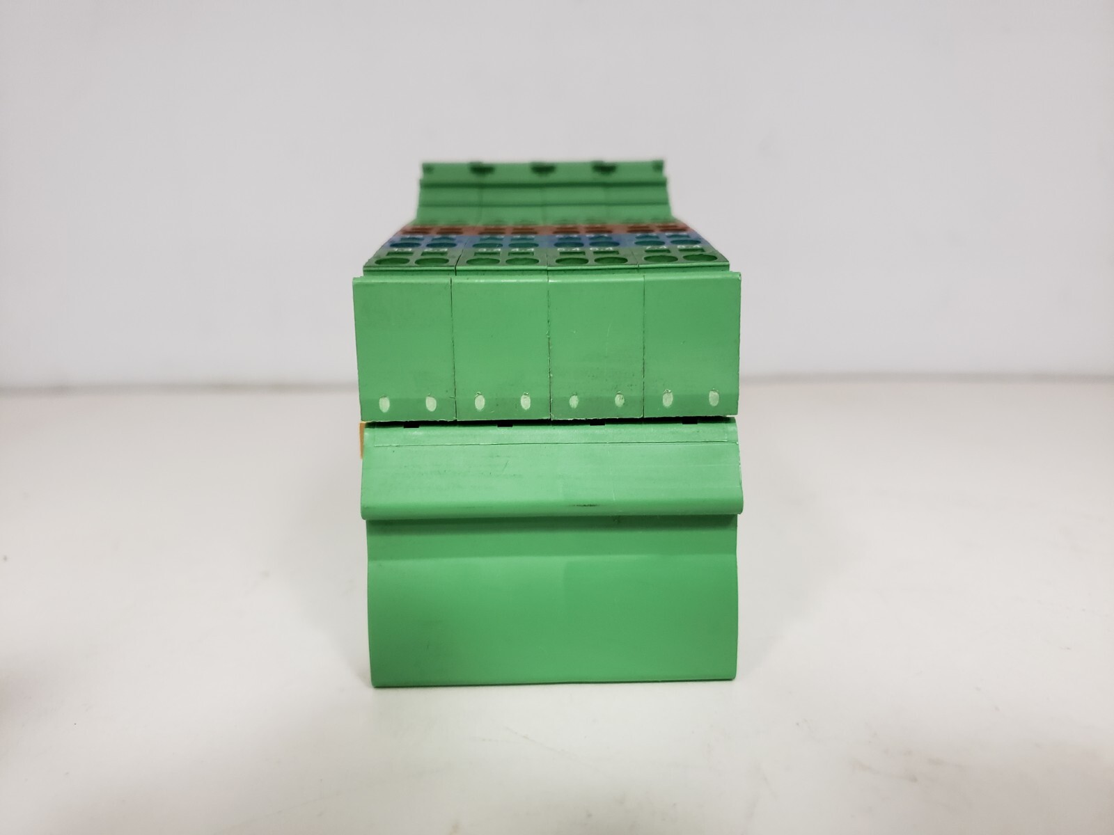 PHOENIX CONTACT IB IL 24 DO 8-2A TERMINAL BLOCK INLINE DIGITAL INPUT 24VDC
