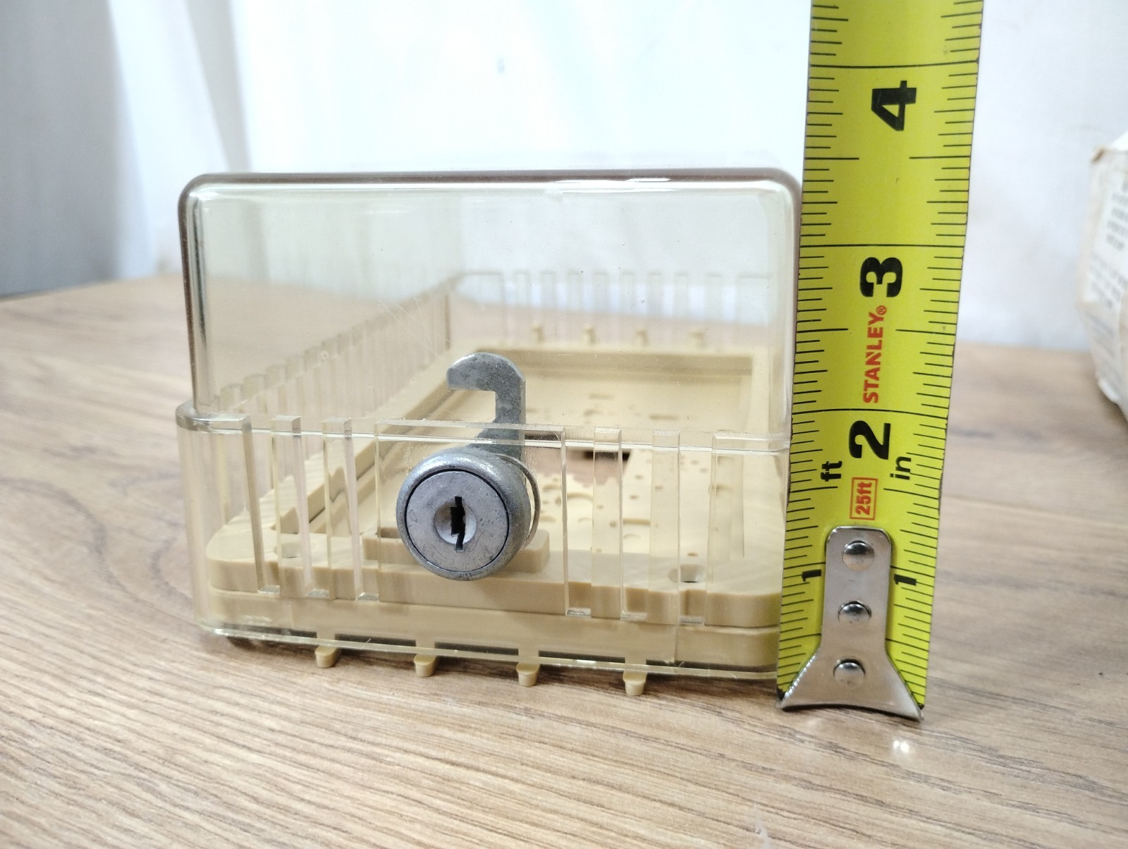 NEW BEKO SQUARE THERMOSTAT GUARD WITH KEY THERMOSTAT COVER LOCK BOX