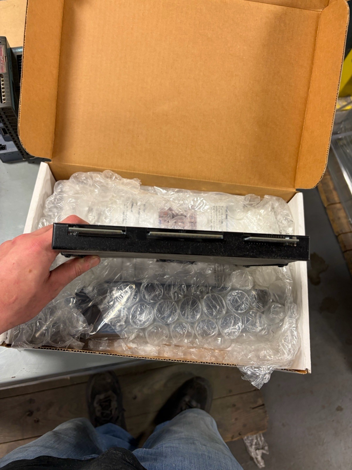 NEW Control Technology 2500-IADP I/O Adapter for Series 500